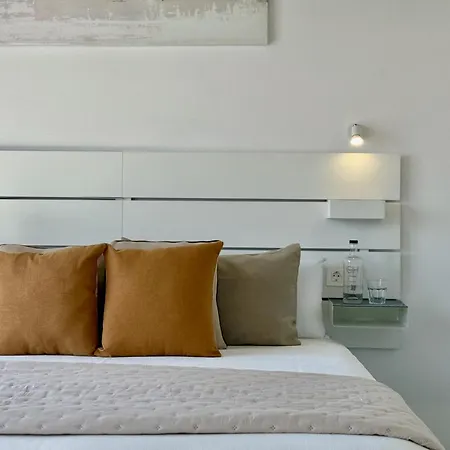 Canaryislandshost I Calma Villa Teguise