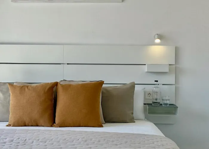 Canaryislandshost I Calma فيلة تيغيسي