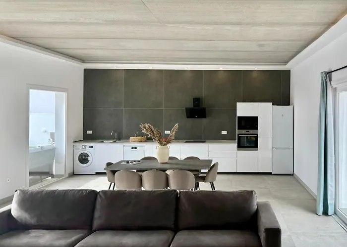 Canaryislandshost I Calma * تيغيسي