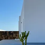 Canaryislandshost I Calma Teguise (Lanzarote)